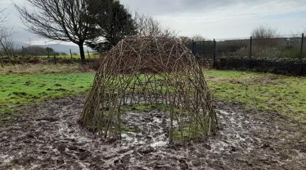 The finished willow sculpture