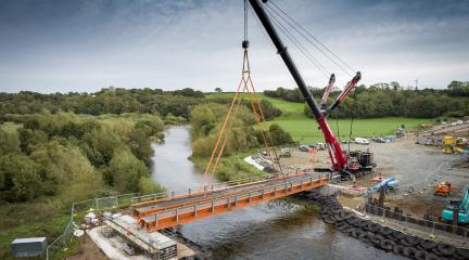 Carlisle Southern Link Road - Caldew Crossing temporary bridge lift