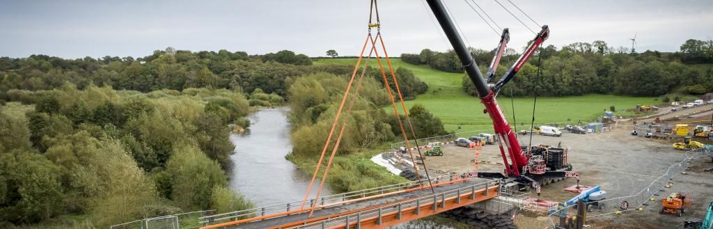 Carlisle Southern Link Road - Caldew Crossing temporary bridge lift