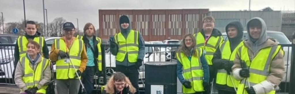 Carlisle College students litter pick