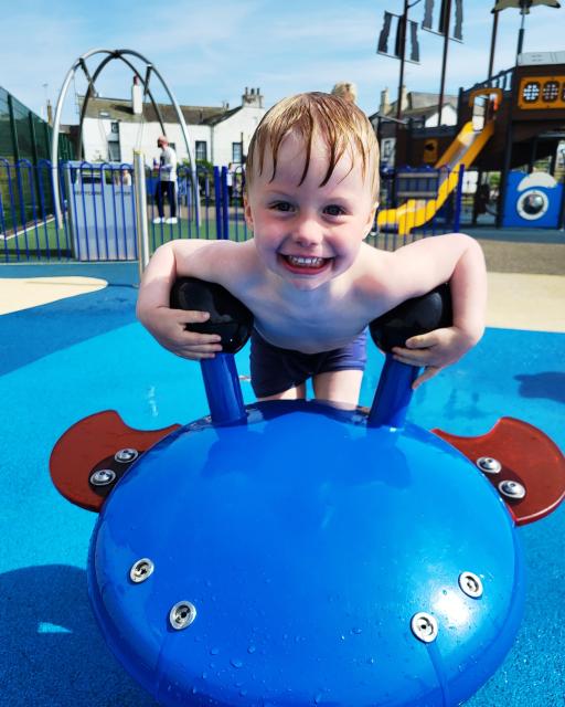 Child playing in the Splashpark